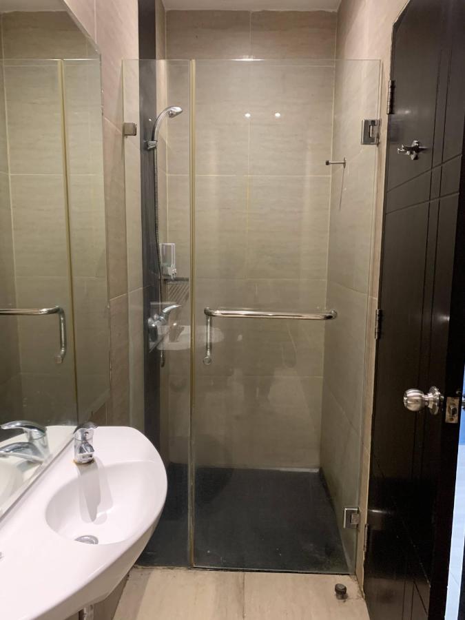 Hotel U Mangga Besar Redpartner Jakarta