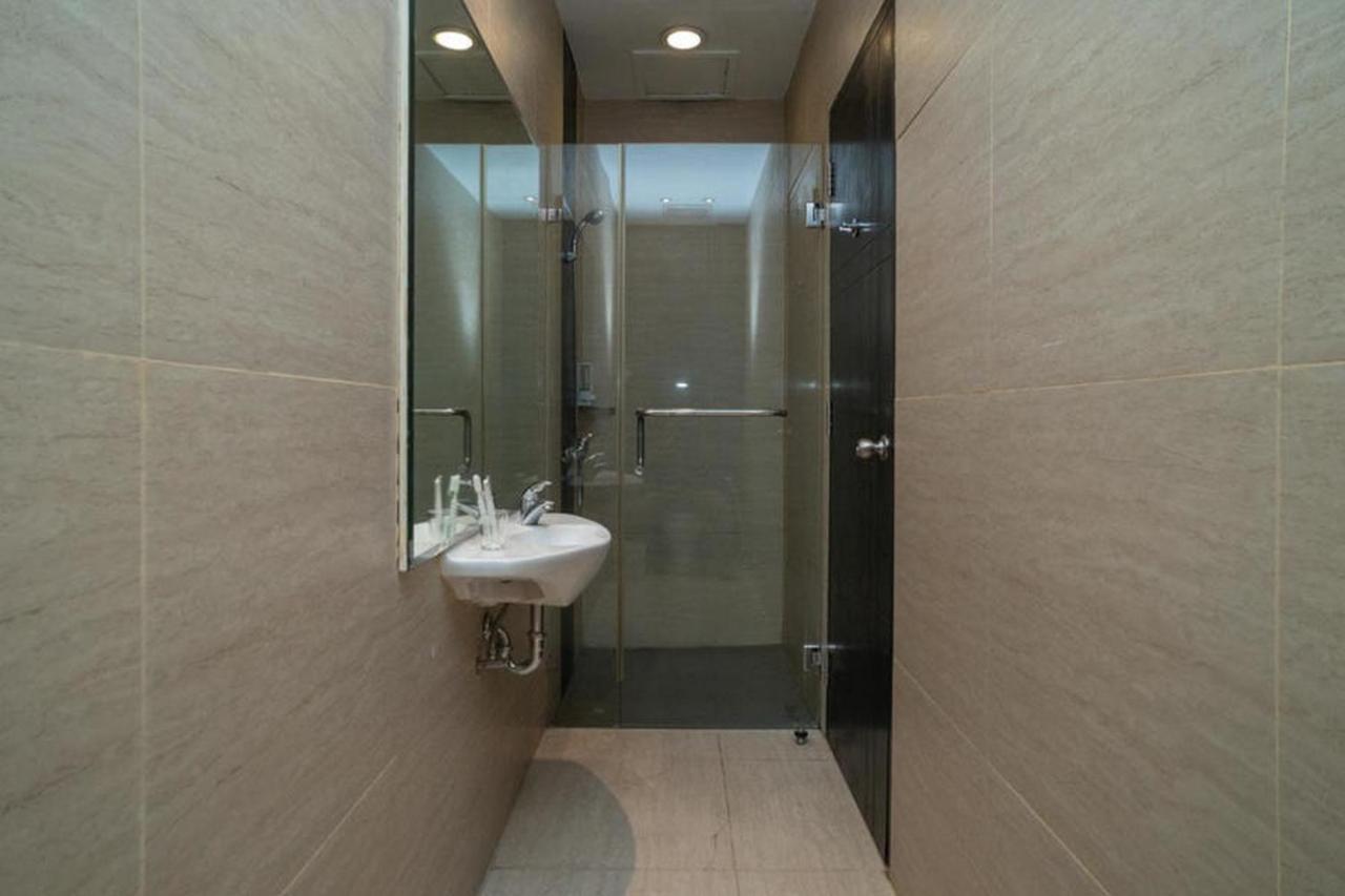 Hotel U Mangga Besar Redpartner Jakarta