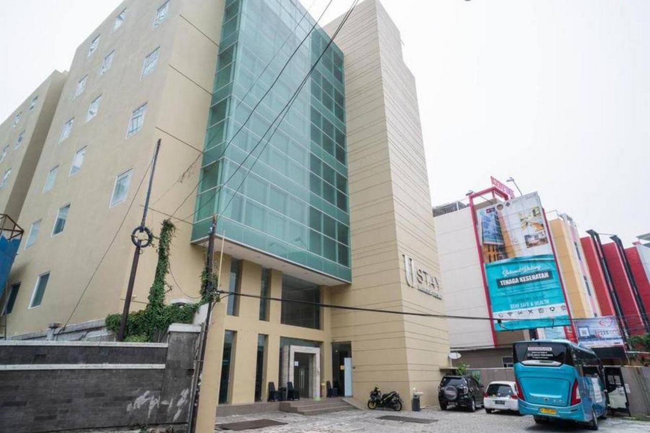 Hotel U Mangga Besar Redpartner *
